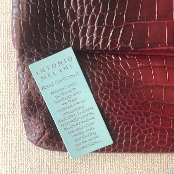 Antonio Melani red leather clutch - Picture 2 of 6